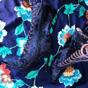 💥FASHION NOVA BOOTIES💥